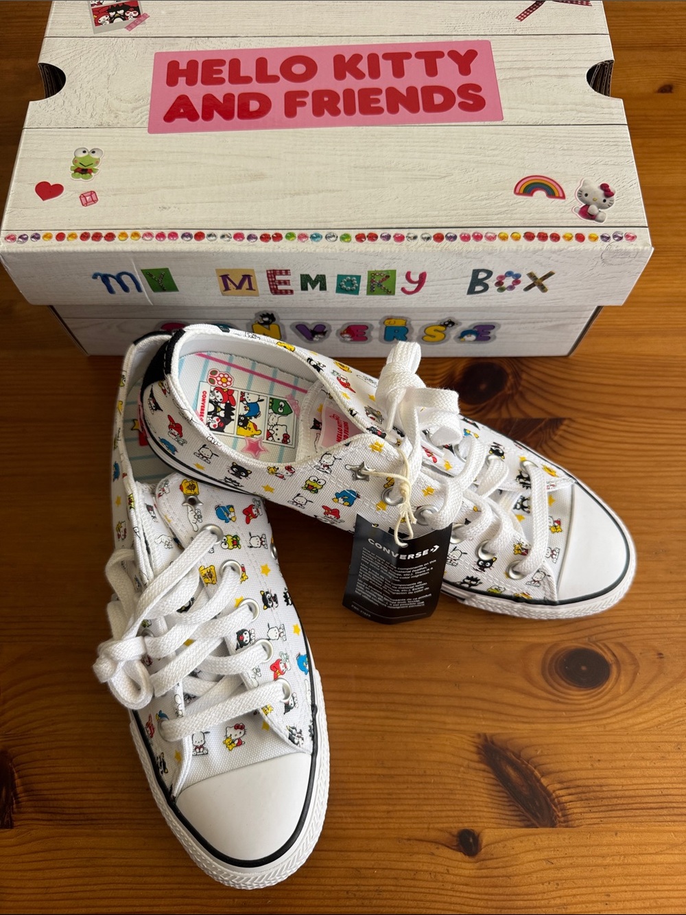 Converse Adults Hello Kitty White Low Top Canvas Sneakers
